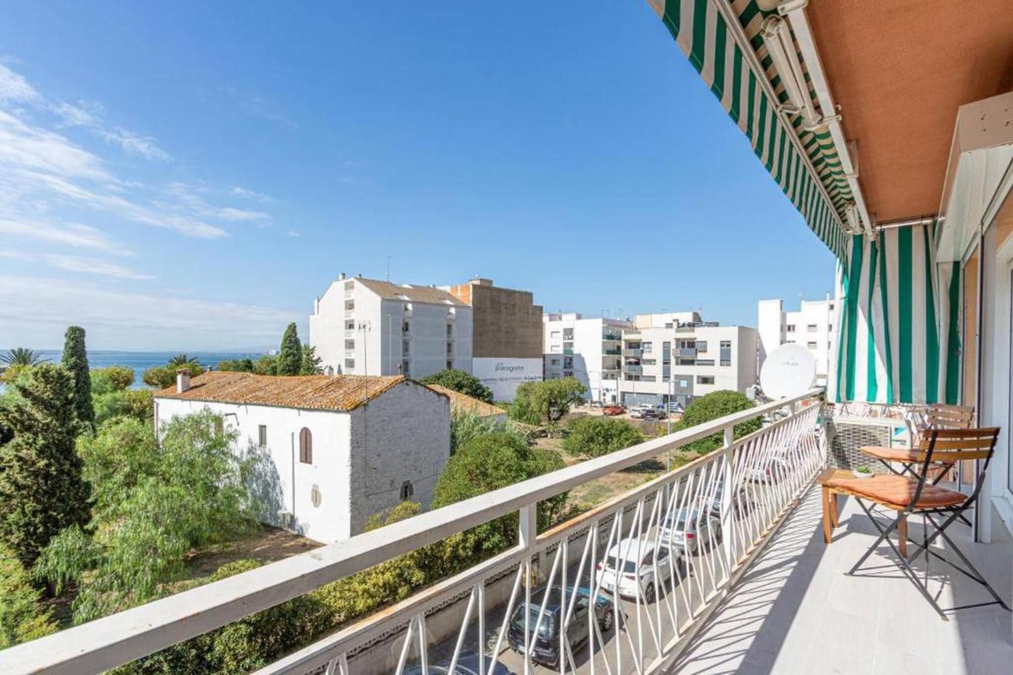 Apartamento Frente Al Mar Roses Eksteriør billede